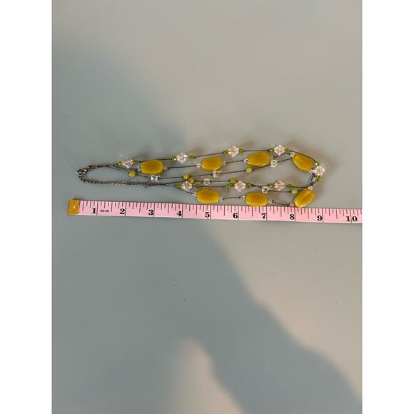 Unbranded womens necklace three stranded green gem stones - Picture 5 of 6